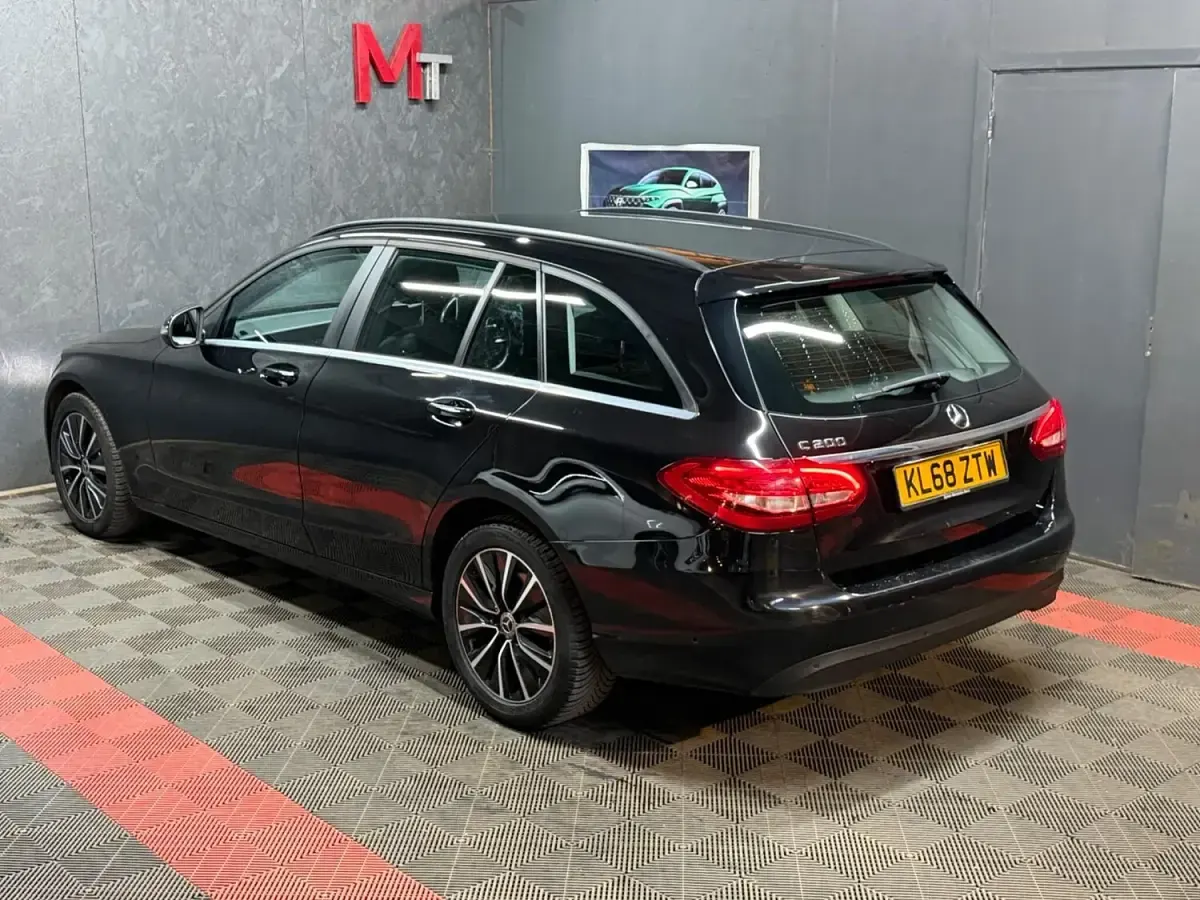 Used Mercedes C200 SE 2019 Black Estate