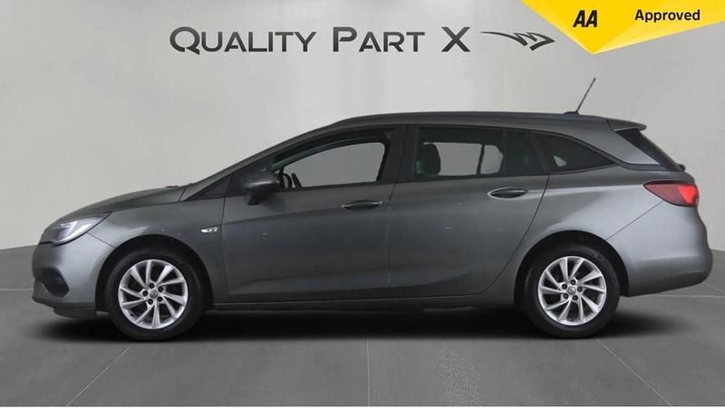 Used Vauxhall Astra Business Edition 130 HP (95 kW) 2020 Grey Estate