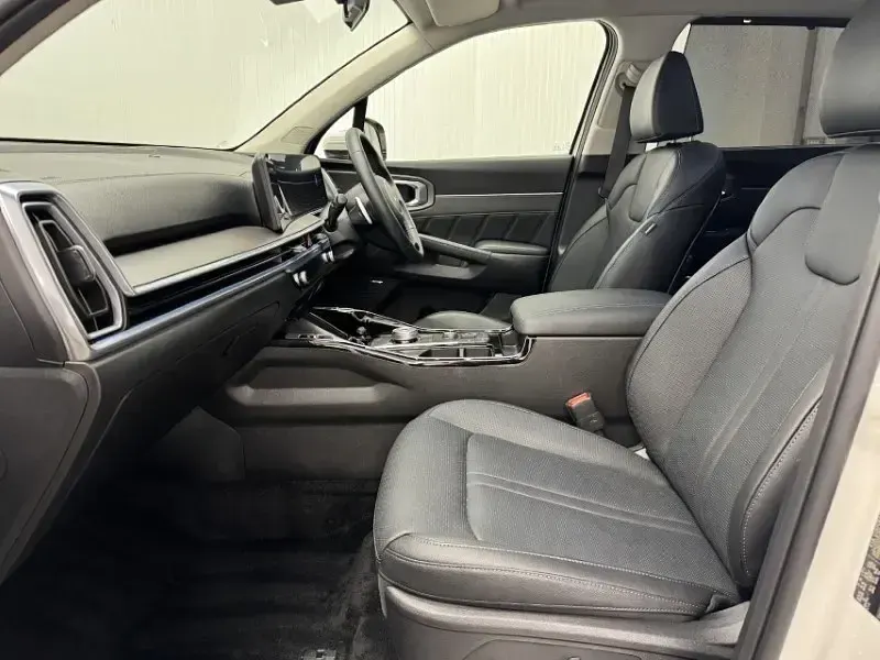 Begagnad Kia Sorento 261 HK (191 kW) 2025 Vit SUV