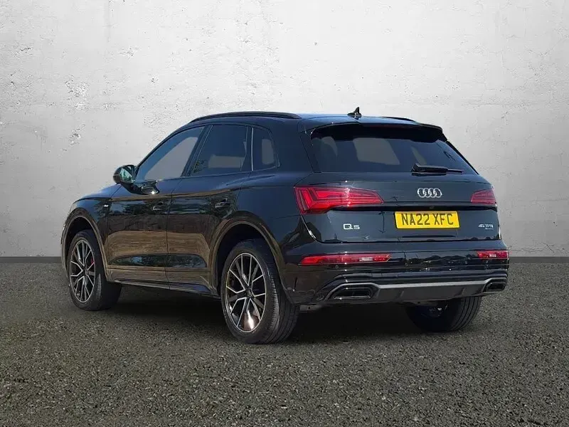 Used Audi Q5 Comfort 265 HP (194 kW) 2022 Black SUV