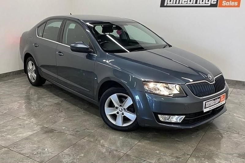 Grey Used 2017 Skoda Octavia SE Technology Hatchback | £6,995 (Super price) - Image 1/1