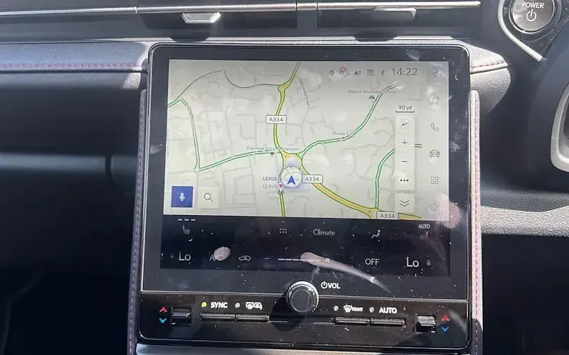 Used Lexus LBX 136 HP (100 kW) 2026 White SUV