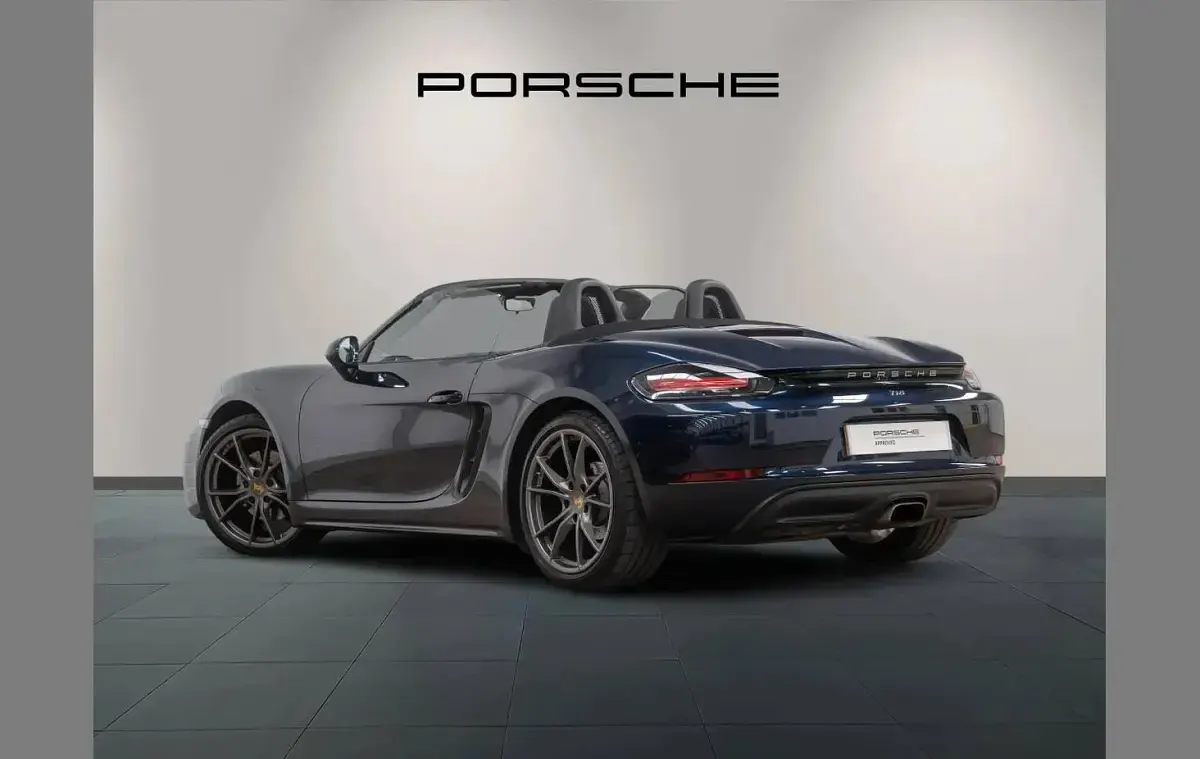 Used Porsche Boxster 296 HP (217 kW) 2017 Blue Cabriolet