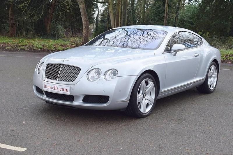 Begagnad Bentley Continental 2005 Silver Sportkupé