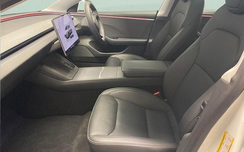 Used Tesla Model 3 RWD 180 kW (245 HP) 2025 Sedan