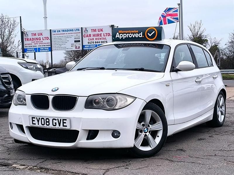 Used BMW 120 2008 White Hatchback
