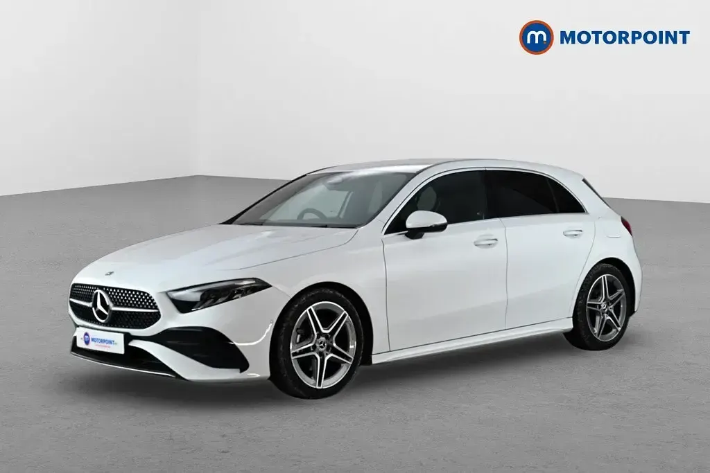 Used Mercedes A180 Executive 136 HP (100 kW) 2024 White Hatchback