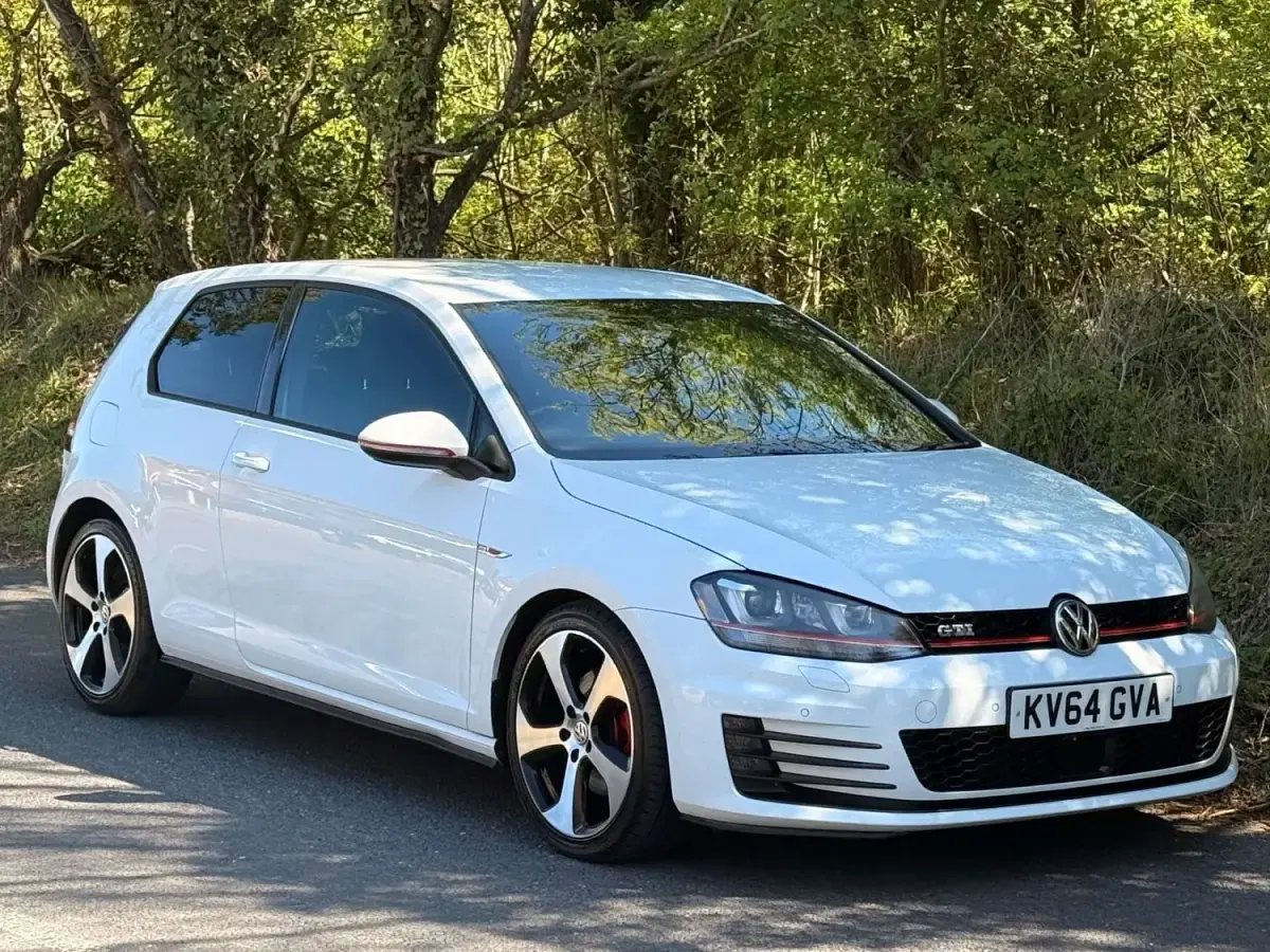Usado VW Golf VII GTI 2014 Branco Citadino
