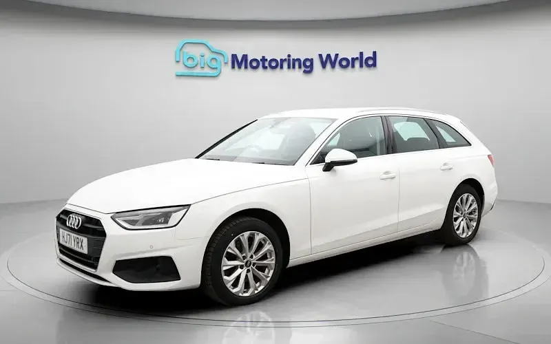 Begagnad Audi A4 150 HK (110 kW) 2023 Kombi