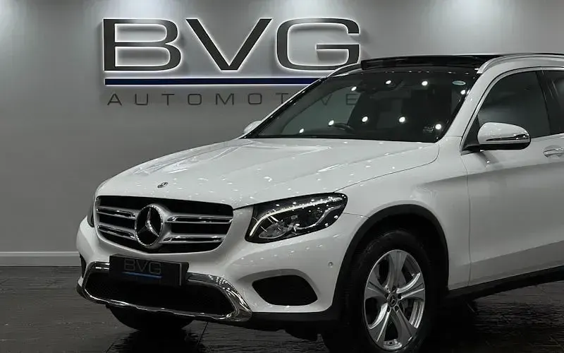 Used Mercedes GLC220 Premium 170 HP (125 kW) 2017 White SUV