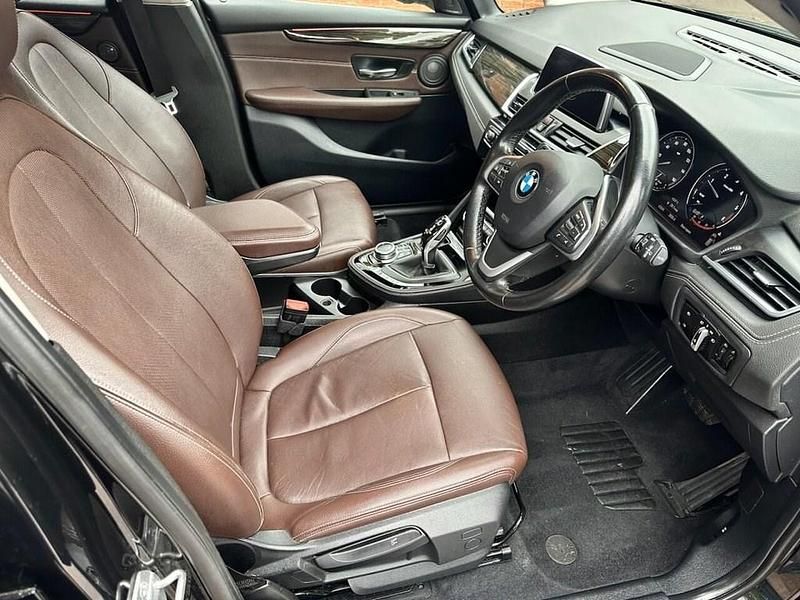 Used BMW 220 Luxury Line 190 HP (139 kW) 2018 Black MPV