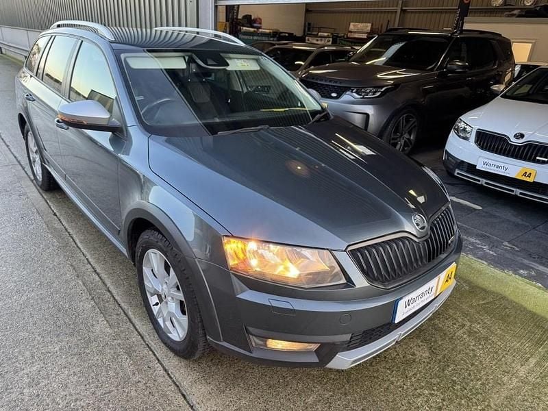 Grey Used 2015 Skoda Octavia Estate | £6,500 - Image 1/4