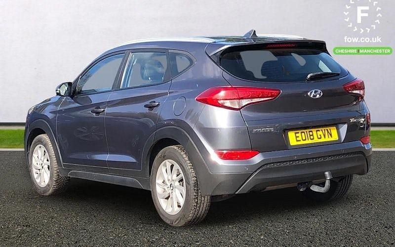 Used Hyundai Tucson SE 141 HP (103 kW) 2018 Grey SUV