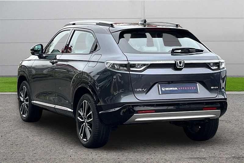 Used Honda HR-V Advance 131 HP (96 kW) 2023 Meteoroid grey with crystal black roof SUV