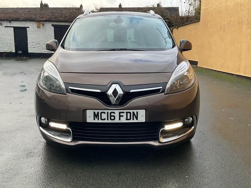 Used Renault Grand Scénic IV Dynamique 2016 Bronze MPV