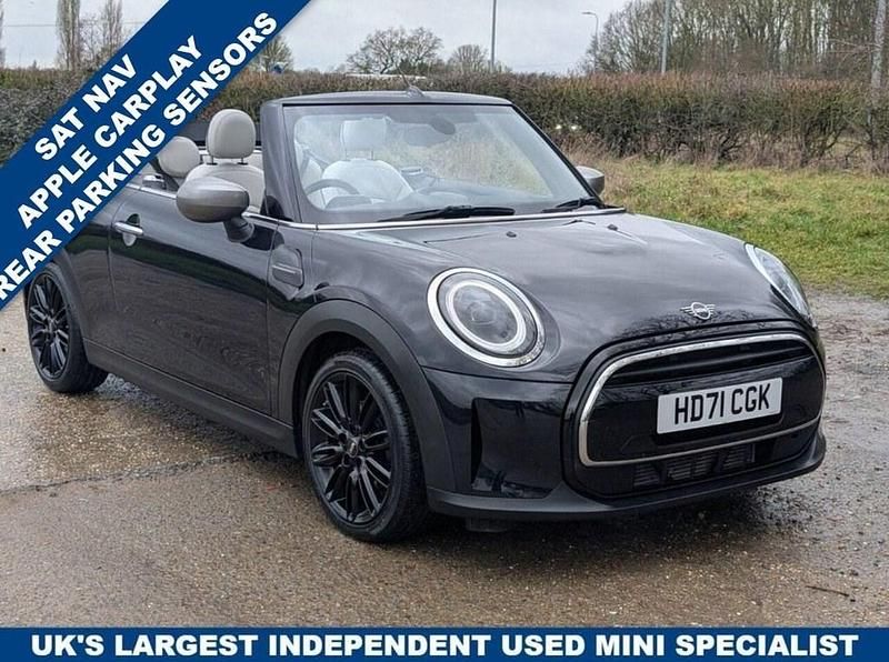 Used Mini Cooper Cabriolet Exclusive 136 HP (100 kW) 2021 Blue/black Cabriolet