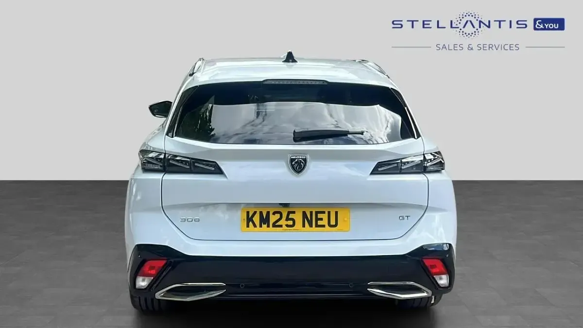 Used Peugeot 308 SW GT 134 HP (98 kW) 2025 White Estate