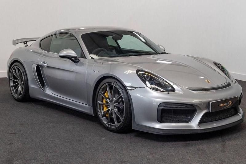 Used Porsche Cayman GT4 385 HP (283 kW) 2016 Silver Coupe