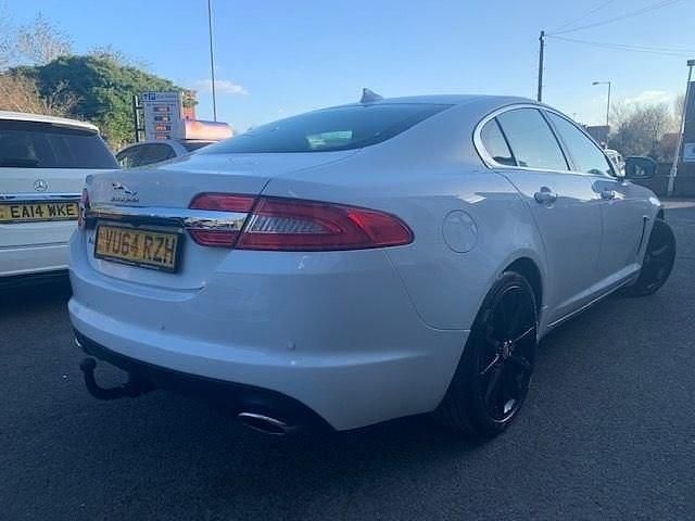 Second-hand Jaguar XF Premium Luxury 2014 Alb Berlinǎ
