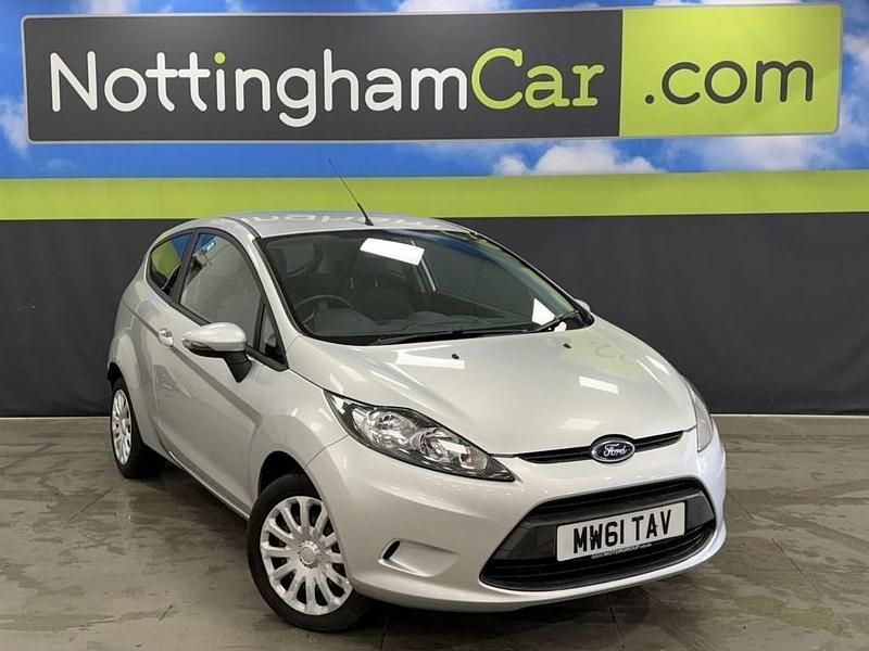Used Ford Fiesta Style 82 HP (60 kW) 2012 Silver Hatchback