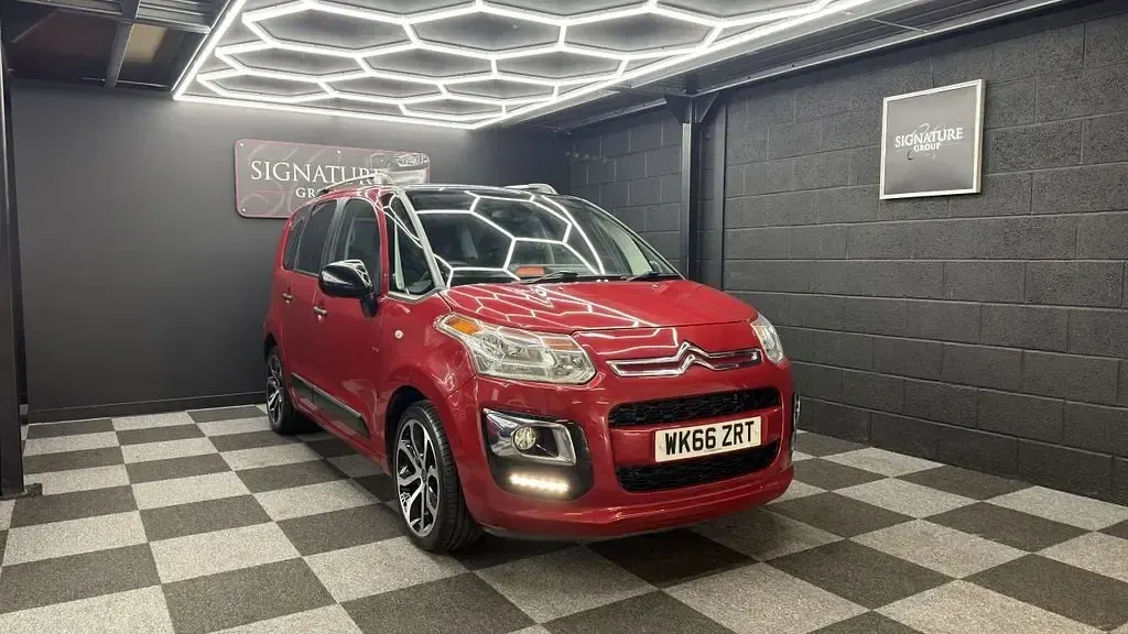 Usado Citroën C3 Picasso Platinum 100 HP (73 kW) 2017 Vermelho Monovolume