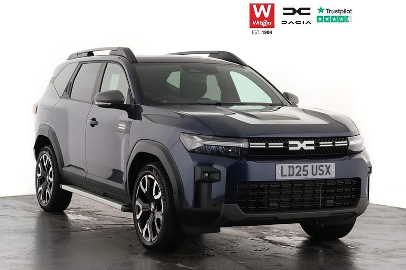 Blue New 2025 Dacia Bigster Journey SUV | £28,749 (Fair price) - Image 1/3