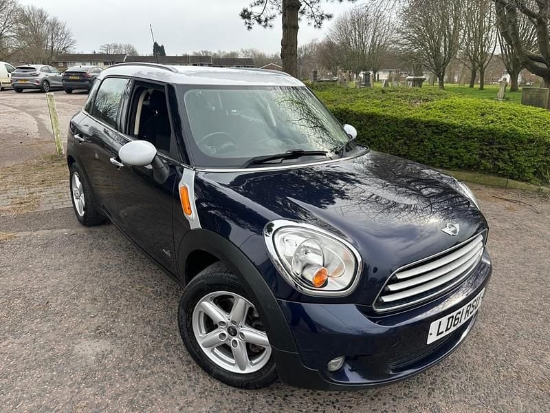 Blue Used 2011 Mini Cooper D Countryman SUV | £2,995 (Good price) - Image 1/4