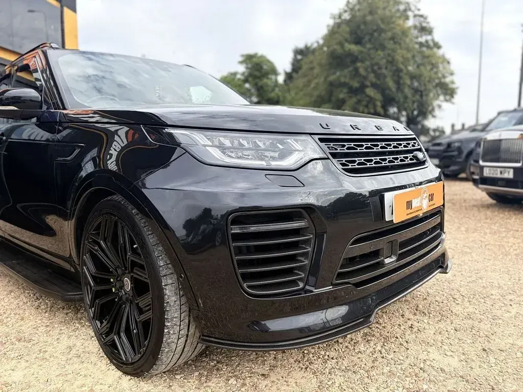 Used Land Rover Discovery HSE 306 HP (225 kW) 2020 Black SUV