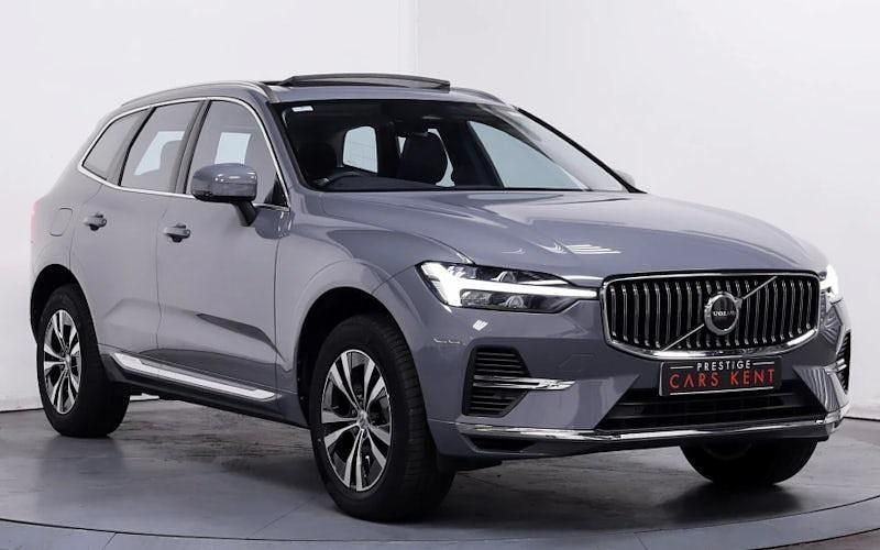 Grey Used 2022 Volvo XC60 Core SUV | £32,691 (Fair price) - Image 1/4