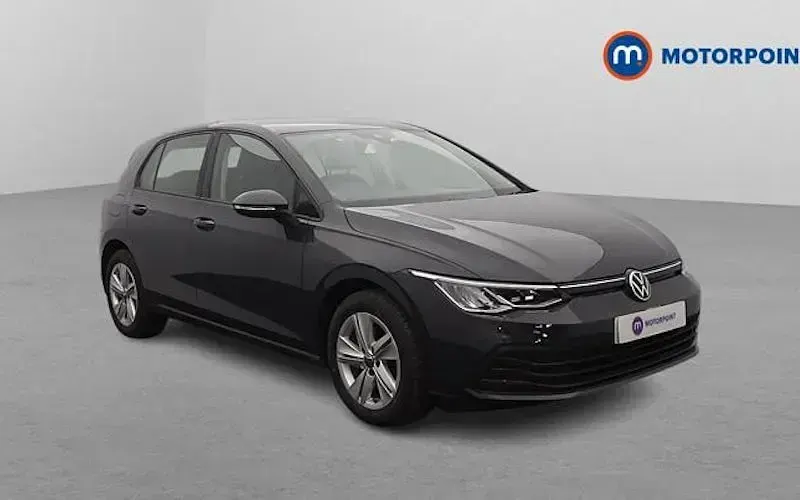 Used VW Golf VIII Life 131 HP (96 kW) 2023 Hatchback
