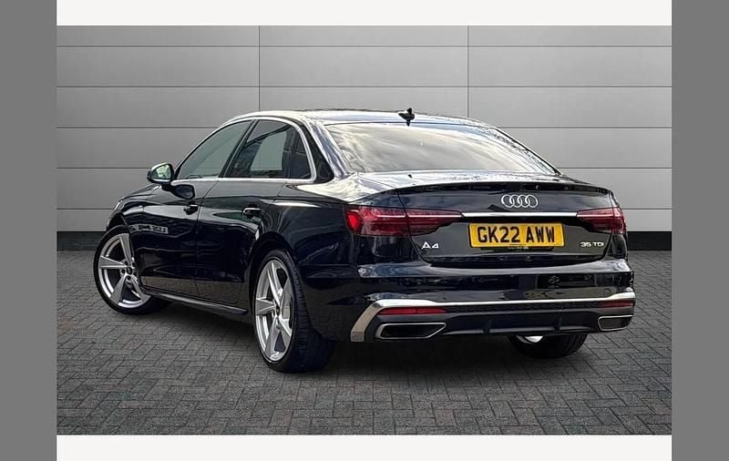 Usado Audi A4 S-Line 163 HP (119 kW) 2022 Preto Sedan