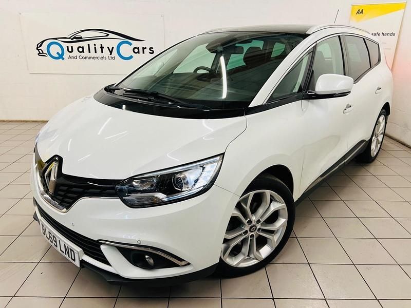 White Used 2019 Renault Grand Scénic IV Iconic MPV | £12,995 (Good price) - Image 1/4