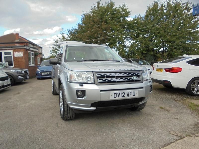 Used Land Rover Freelander 2 150 HP (110 kW) 2012 Silver SUV