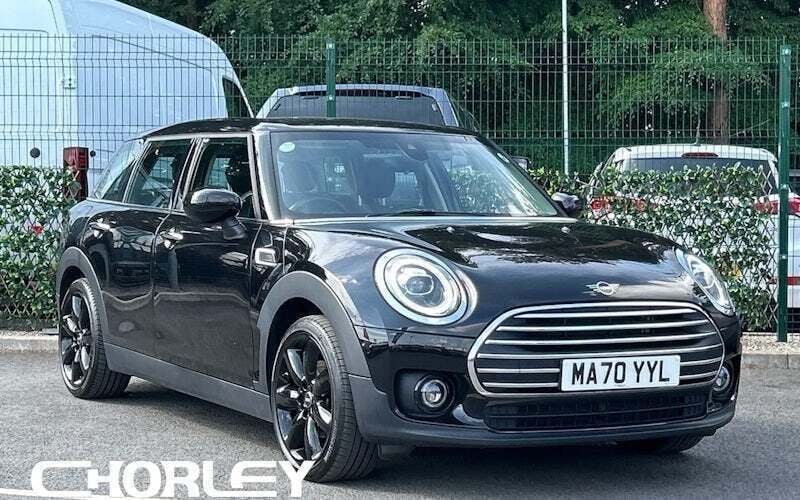 Used 2022 Mini Cooper Clubman Exclusive Estate | £15,296 (Super price) - Image 1/4