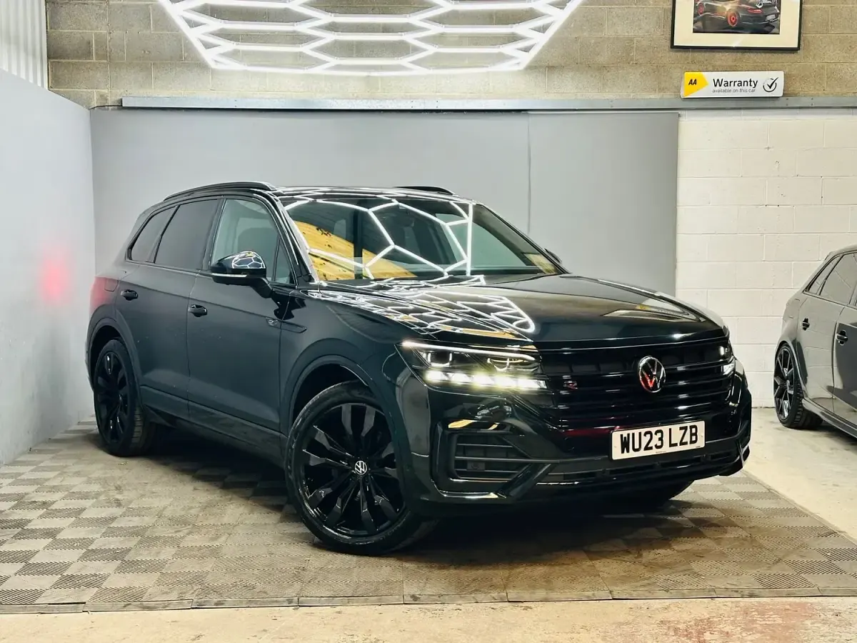 Used VW Touareg Black Edition 286 HP (210 kW) 2022 Black SUV