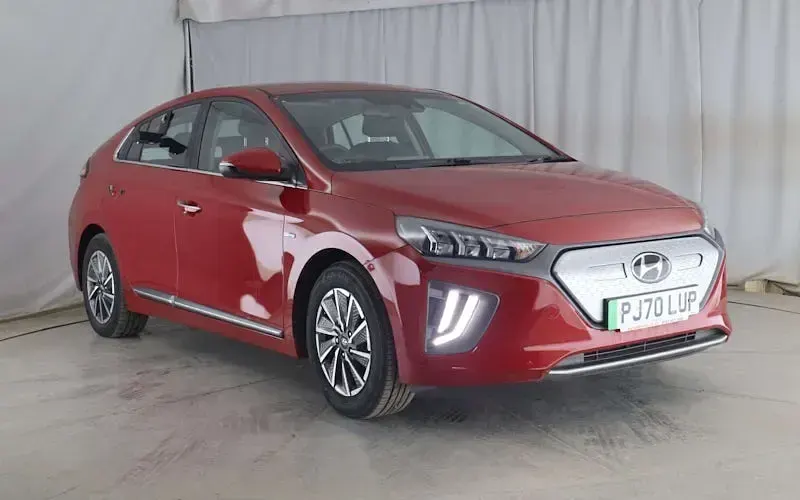 Used Hyundai Ioniq Premium 100 kW (136 HP) 2020 Red Hatchback