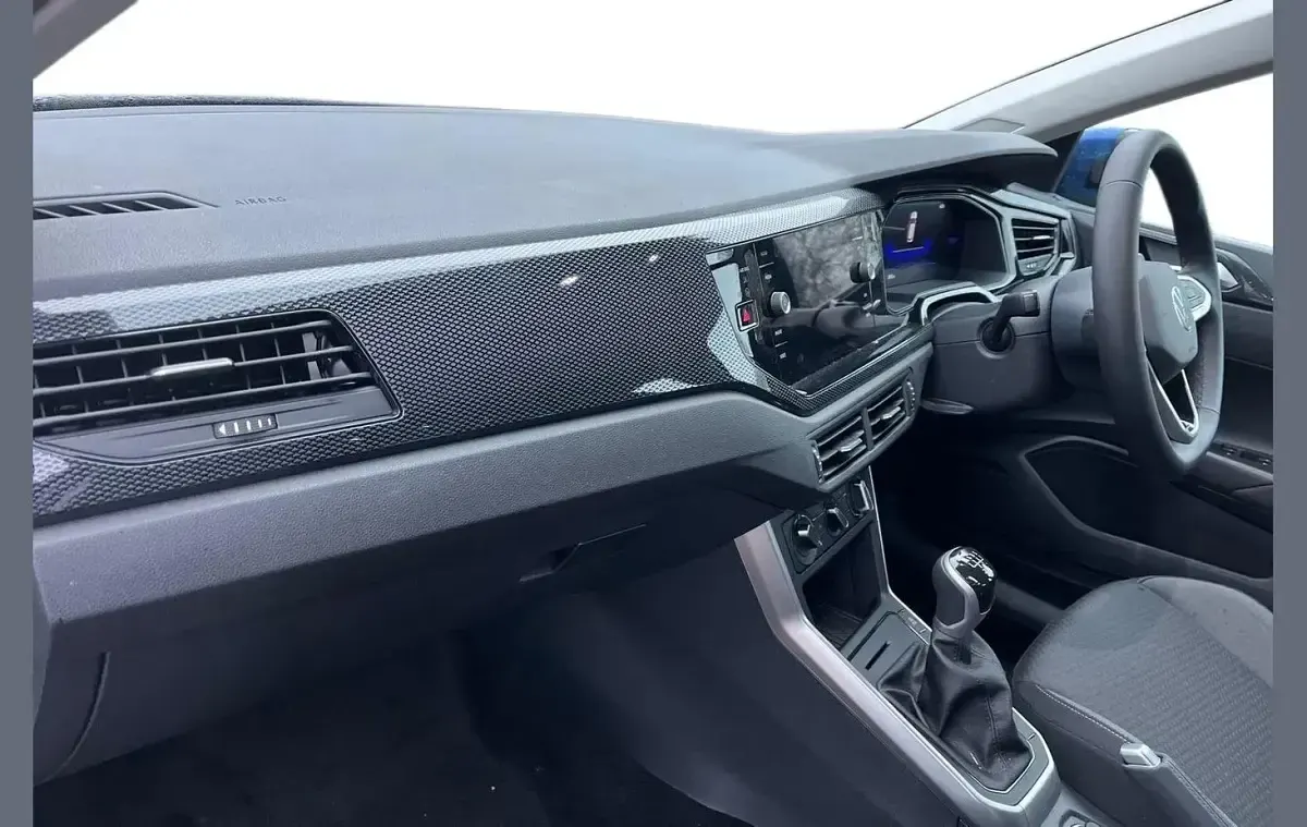 Used VW Taigo Life 94 HP (69 kW) 2026 Blue SUV