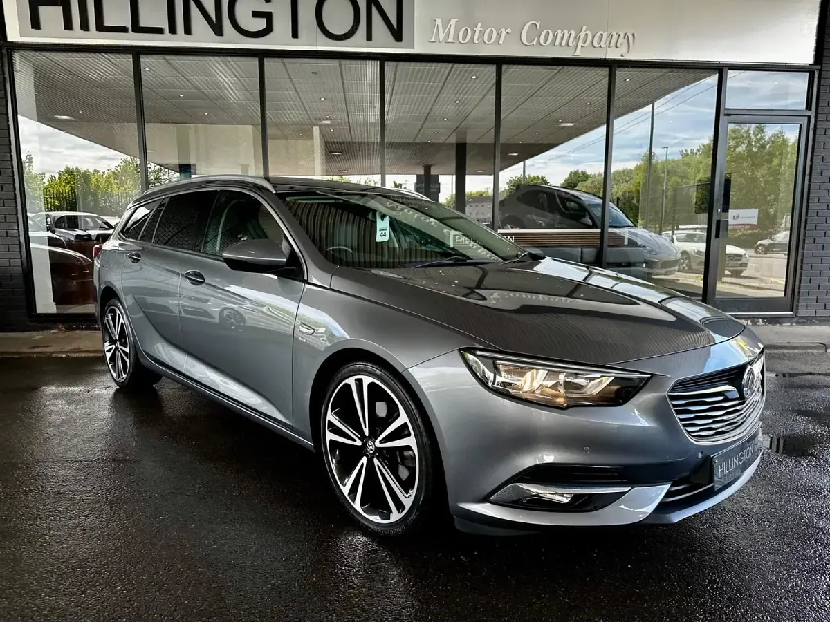 Used Vauxhall Insignia SRi 170 HP (125 kW) 2019 Grey Hatchback