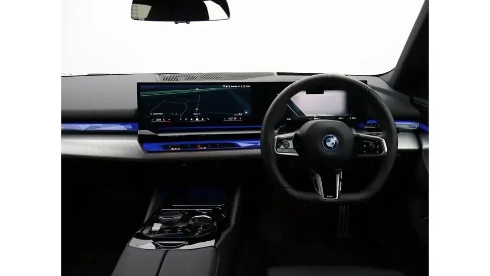 Used BMW i5 M Sport 250 kW (340 HP) 2025 Grey Sedan