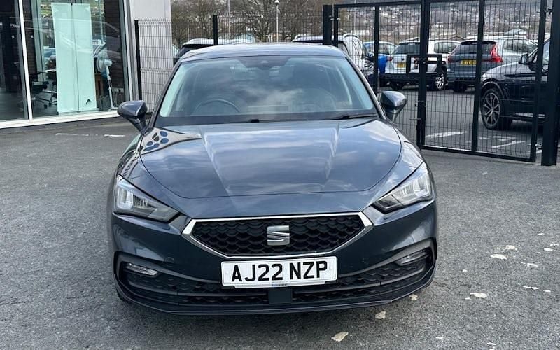 Used Seat Leon SE Dynamic 110 HP (80 kW) 2022 Grey Hatchback
