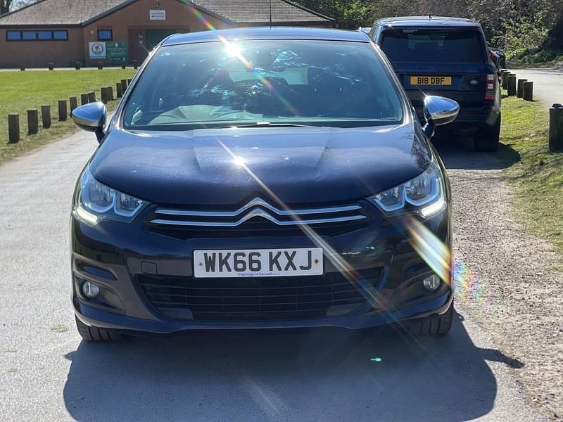 Używany Citroën C4 Flair 130 KM (95 kW) 2016 Niebieski Hatchback