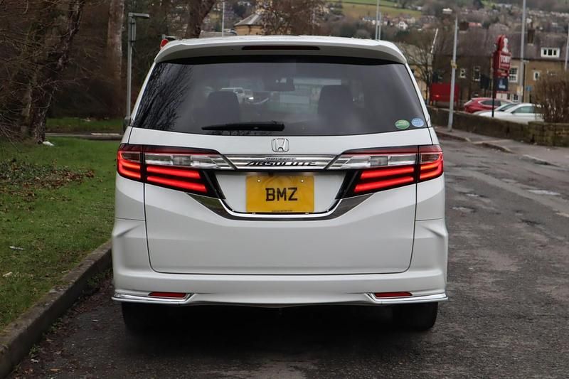 Used Honda Odyssey 2014 White MPV