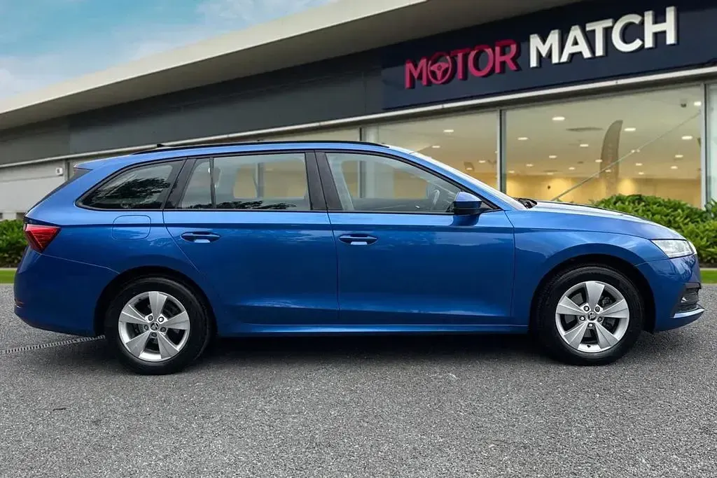 Used Skoda Octavia SE Technology 2021 Blue Estate