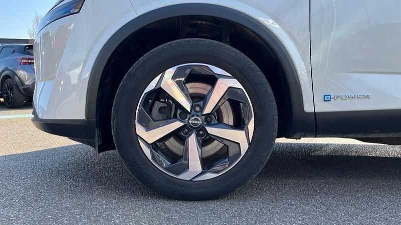 Used Nissan Qashqai N-Connecta 190 HP (139 kW) 2023 White SUV
