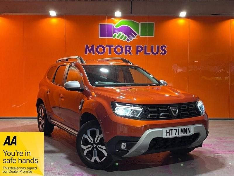 Used Dacia Duster Prestige 100 HP (73 kW) 2022 Orange Hatchback