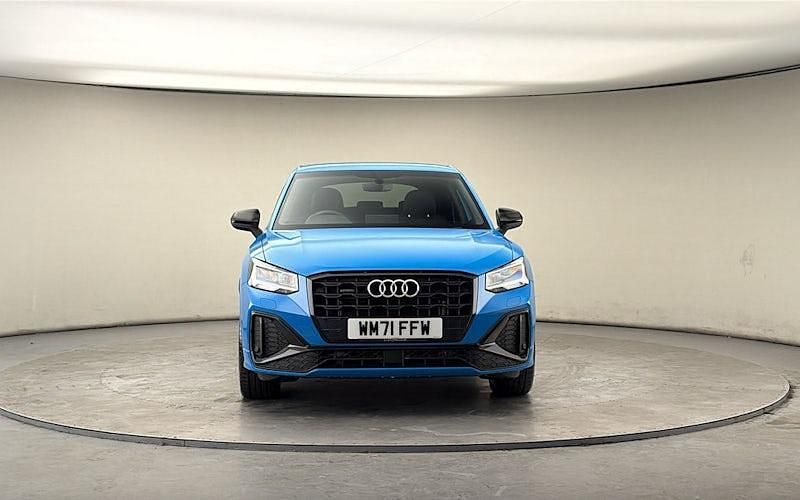 Used Audi Q2 Black Edition 150 HP (110 kW) 2021 Turbo blue SUV