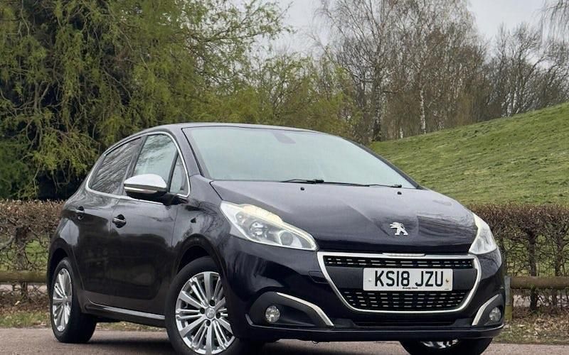 Used Peugeot 208 Allure 82 HP (60 kW) 2018 Hatchback