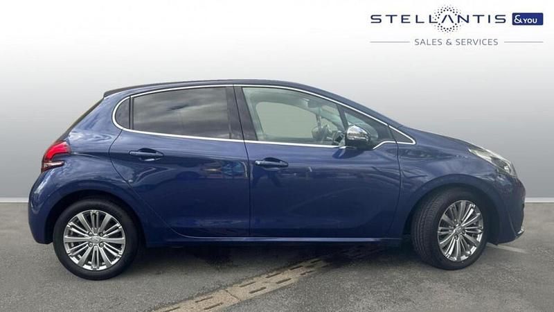 Blue Used 2017 Peugeot 208 Allure Hatchback | £8,167 (Fair price) - Image 1/4