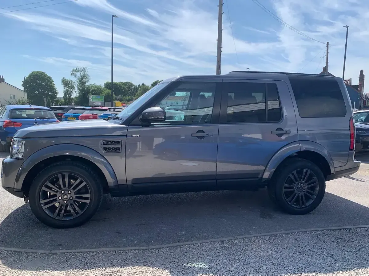 Used Land Rover Discovery 4 Graphite 2016 Grey SUV