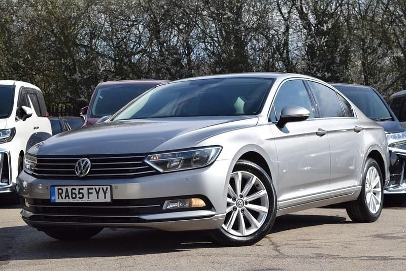Silver Used 2015 VW Passat Business Sedan | £4,495 (Fair price) - Image 1/4